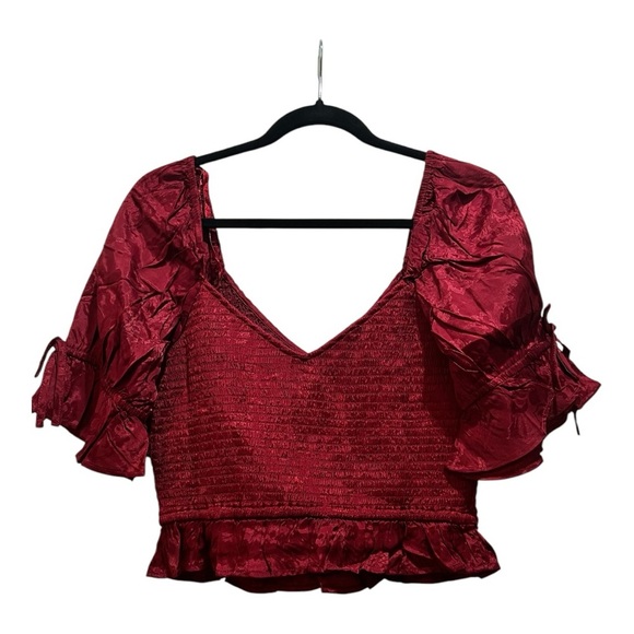 Band of the Free LEA RHUBARB SMOCKED
CROP TOP, size Large - Picture 5 of 12